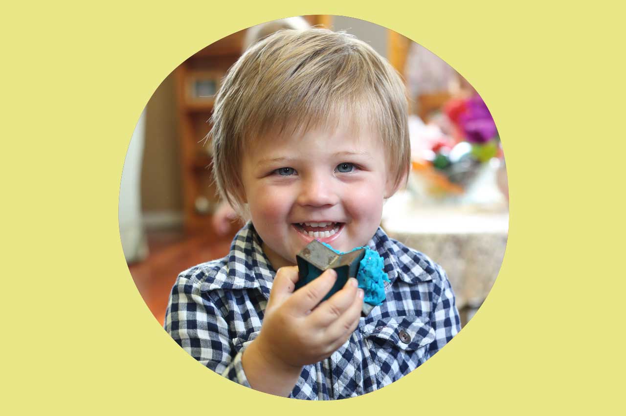 Loving the play dough table!